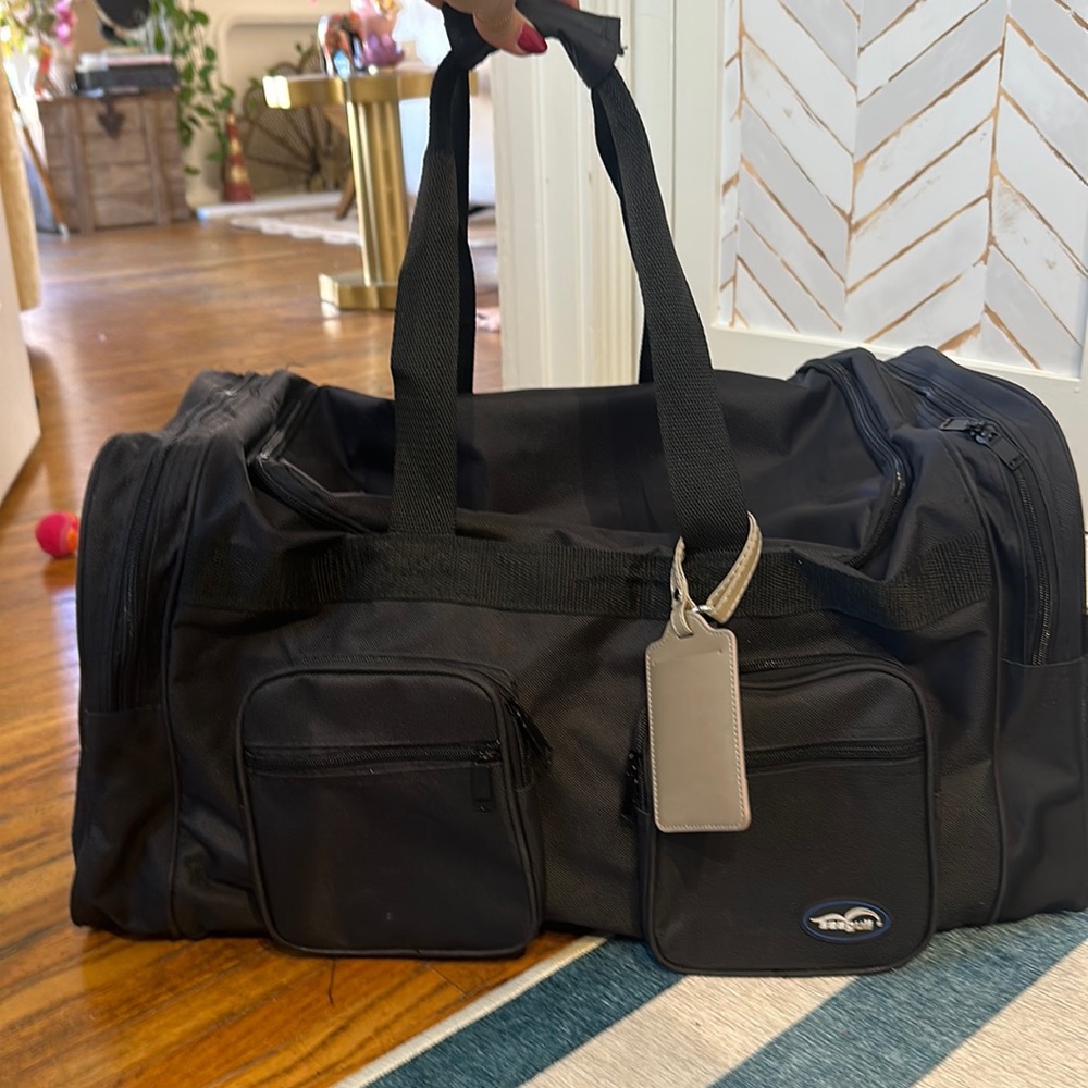 Seagull- black duffel (large)
